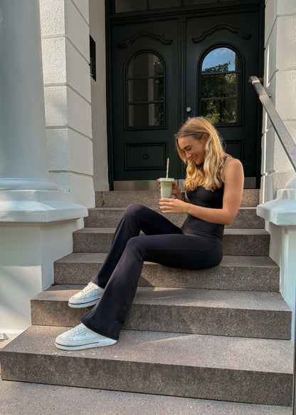 Everyday Flare Leggings