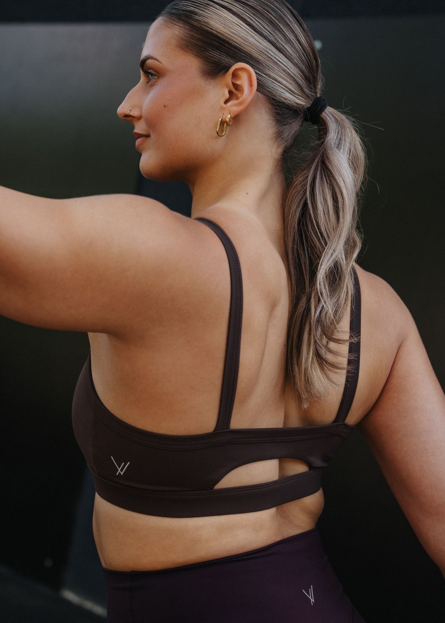 Sculpt Cut-Out Bra